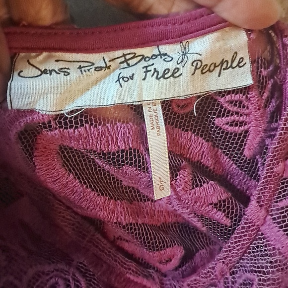 Jen's Pirate for Free People Teardrop Pixie Lace Dress Size L Sheer Missing Slip - Picture 8 of 8